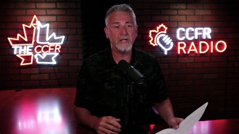 Season 4, Episode 22 episode thumbnail