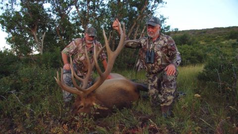 Big Elk, Big Bears and Bigger Guns! episode thumbnail